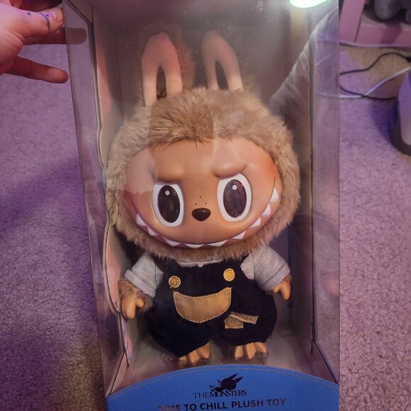 Time To Chill Labubu Genuine AUTHENTIC Real - Picture 2 of 2